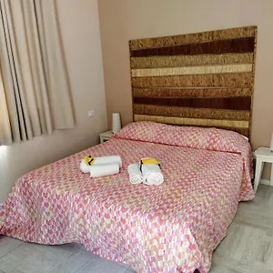 https://angelo-apartments-trapani.sicilyhotelsitaly.net